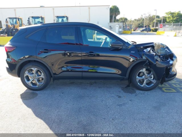 1FMCU0MN9SUA10041 Ford Escape St-line