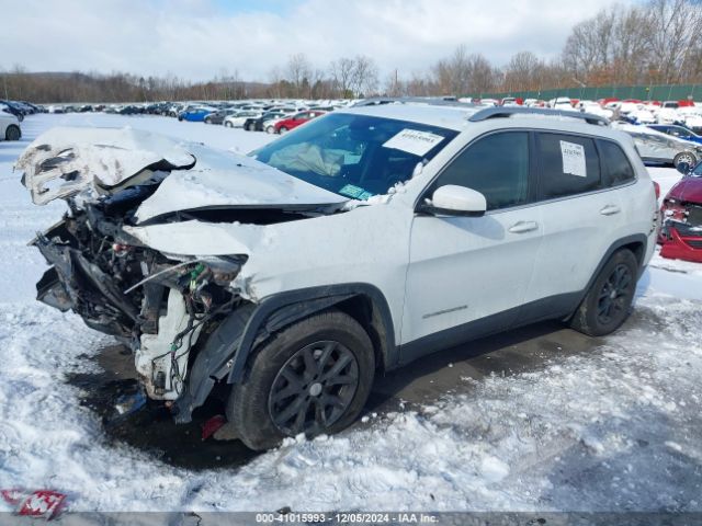 1C4PJMCS0HW532616 Jeep Cherokee Latitude 4x4