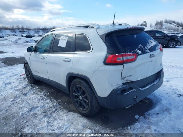 1C4PJMCS0HW532616 Jeep Cherokee Latitude 4x4