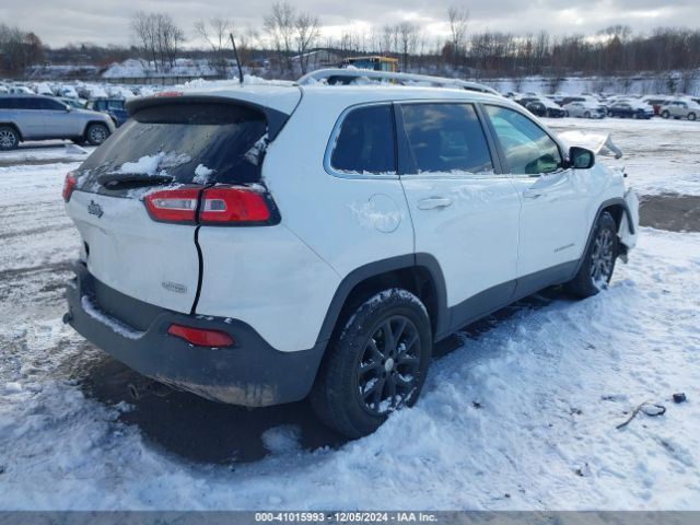 1C4PJMCS0HW532616 Jeep Cherokee Latitude 4x4