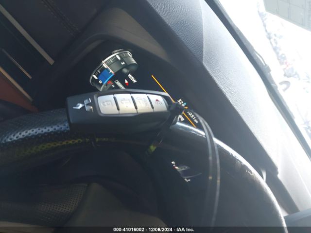 2022 MITSUBISHI OUTLANDER JA4J4VA87NZ029759 Photo 10