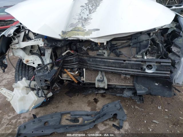 3N1AB7AP9GY262136 Nissan Sentra Fe+ S/s/sl/sr/sv