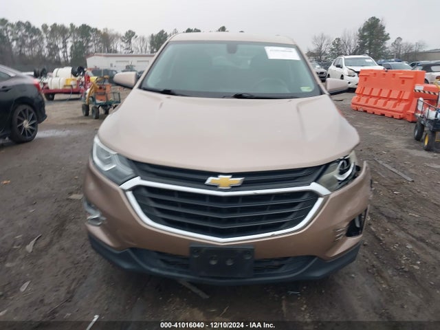 2GNAXJEV9J6162784 Chevrolet EQUINOX LT