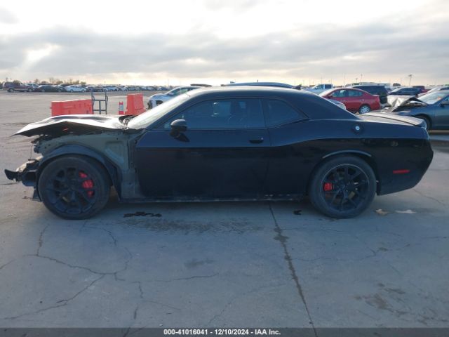 2C3CDZJG7KH621496 Dodge Challenger Gt
