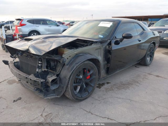 2C3CDZJG7KH621496 Dodge Challenger Gt