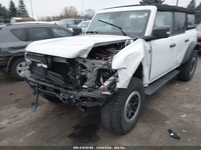 Ford Bronco Badlands 2022 1FMEE5DH3NLB86834 Image 2