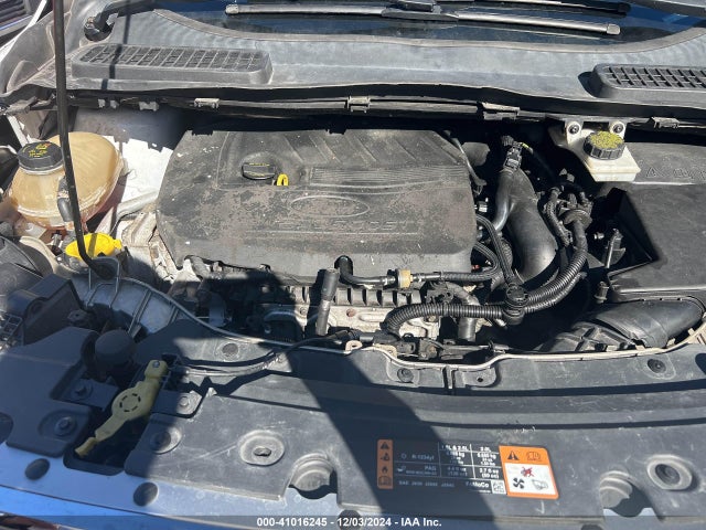 Ford ESCAPE SE 2017 1FMCU9GDXHUC54247 Image 10