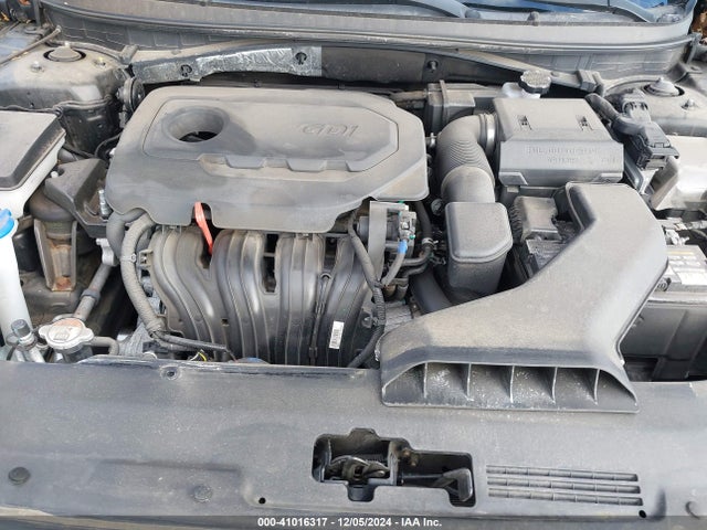 Hyundai SONATA SE 2018 5NPE24AF9JH722100 Image 10