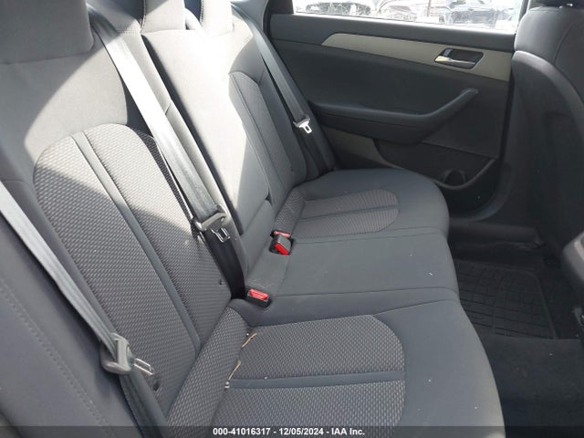 Hyundai SONATA SE 2018 5NPE24AF9JH722100 Image 8