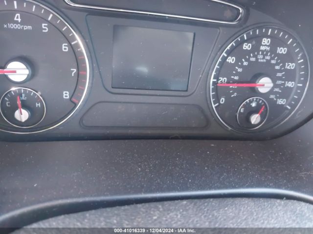 5XYPG4A31HG272122 KIA Sorento 2.4l Lx