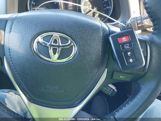 Toyota Rav4 Limited 2017 2T3DFREV3HW685109 Image 11