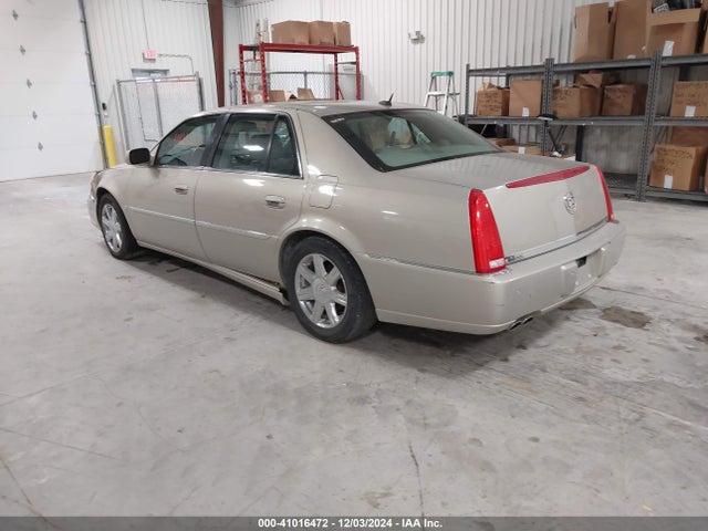 2007 CADILLAC DTS 1G6KD57YX7U182950 Photo 2
