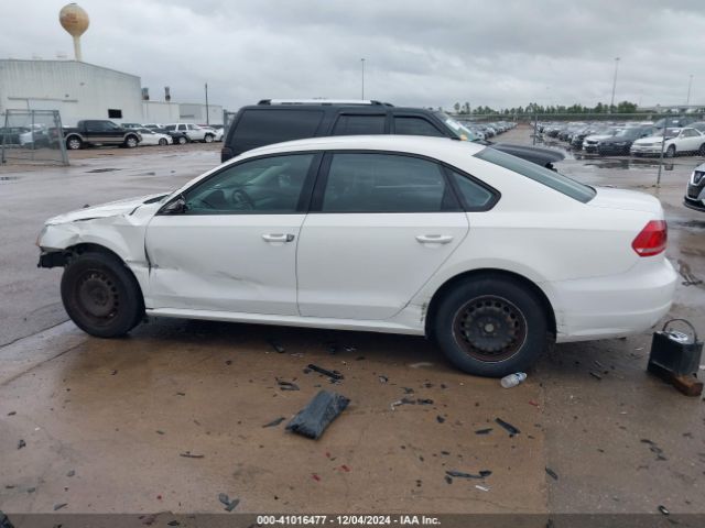 1VWAP7A35EC022094 Volkswagen Passat 2.5l S