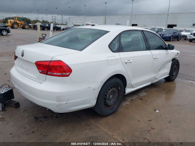 1VWAP7A35EC022094 Volkswagen Passat 2.5l S