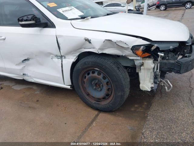 1VWAP7A35EC022094 Volkswagen Passat 2.5l S