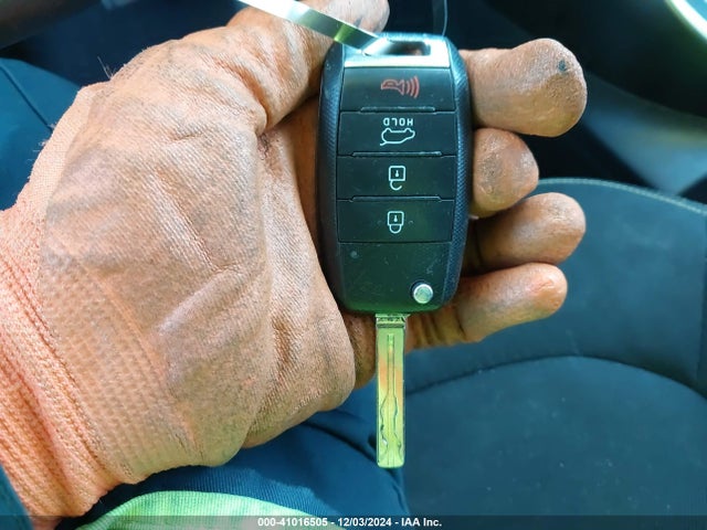 KIA SOUL + 2015 KNDJP3A55F7173217 Image 11