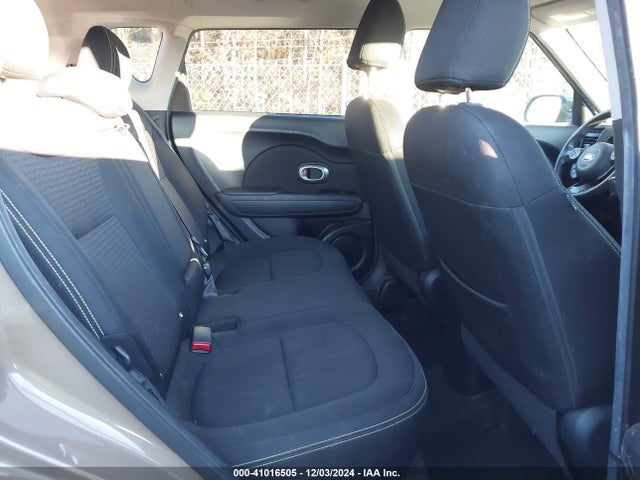 KIA SOUL + 2015 KNDJP3A55F7173217 Image 8