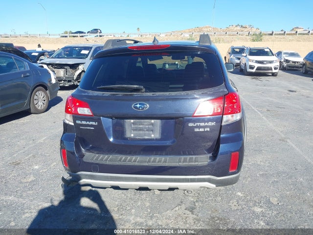 Subaru Outback 3.6r Limited 2014 4S4BRDPC5E2256812 Image 15
