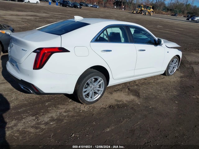 2024 CADILLAC CT4 1G6DK5RKXR0130039 Photo 3