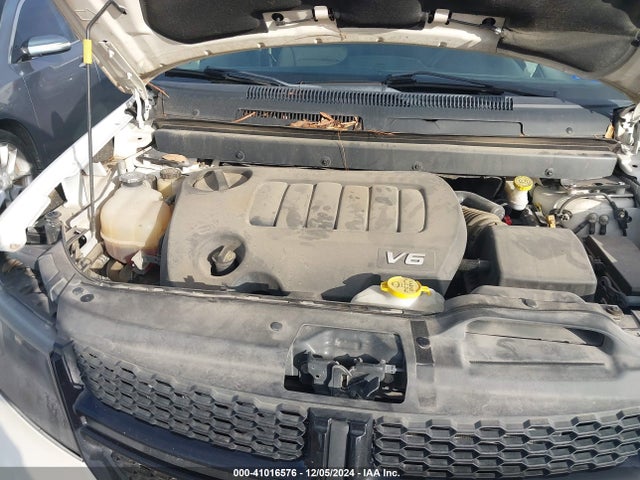 3C4PDCGG8HT701813 Dodge Journey Crossroad