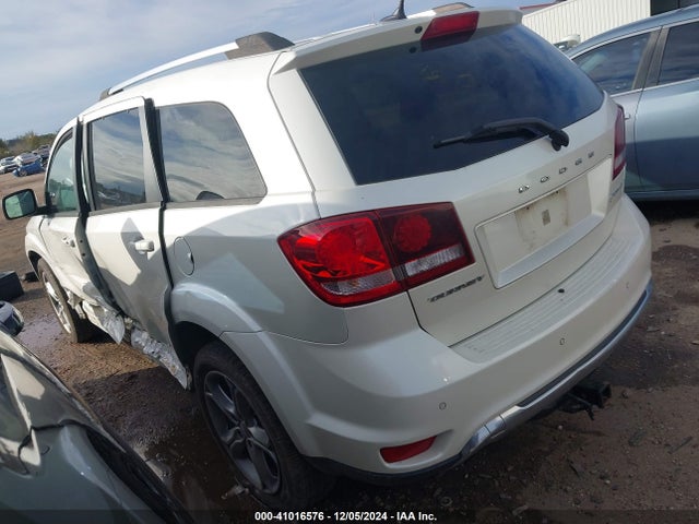 3C4PDCGG8HT701813 Dodge Journey Crossroad