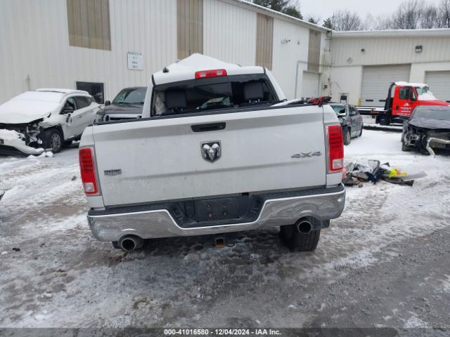 1C6RR7NT9HS573544 RAM 1500 Laramie  4x4 5'7 Box