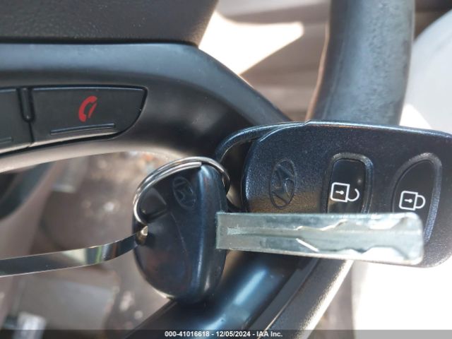 KM8JT3AF0EU844129 Hyundai TUCSON GLS