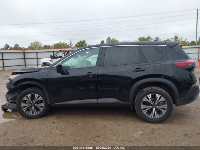 5N1BT3BA7PC796886 Nissan Rogue Sv Fwd
