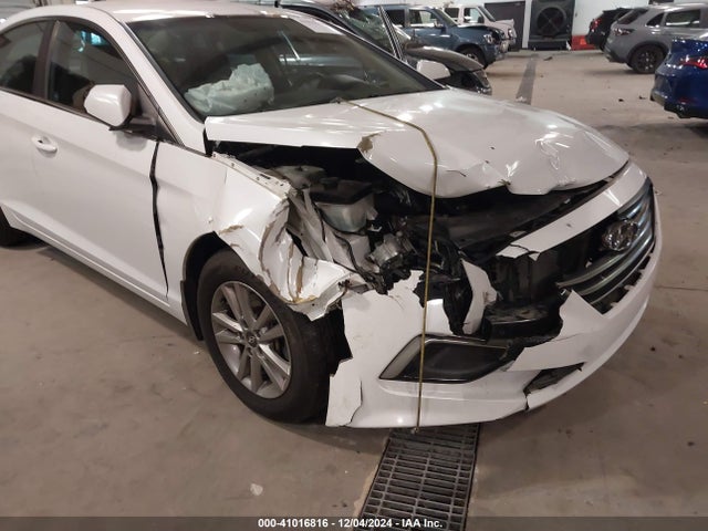 Hyundai SONATA SE 2016 5NPE24AF6GH291143 Image 6