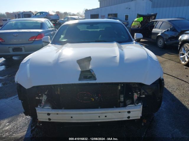 1FA6P8AM9G5250734 Ford Mustang V6