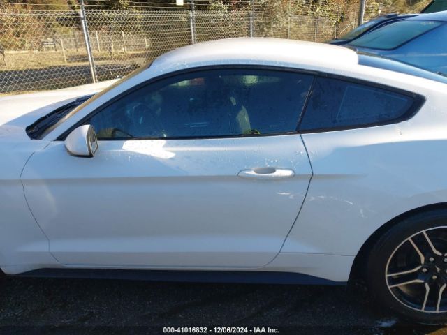 1FA6P8AM9G5250734 Ford Mustang V6
