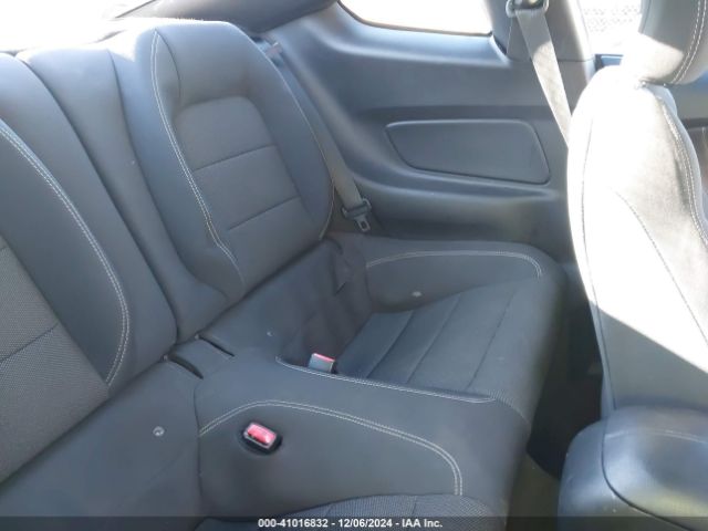 1FA6P8AM9G5250734 Ford Mustang V6