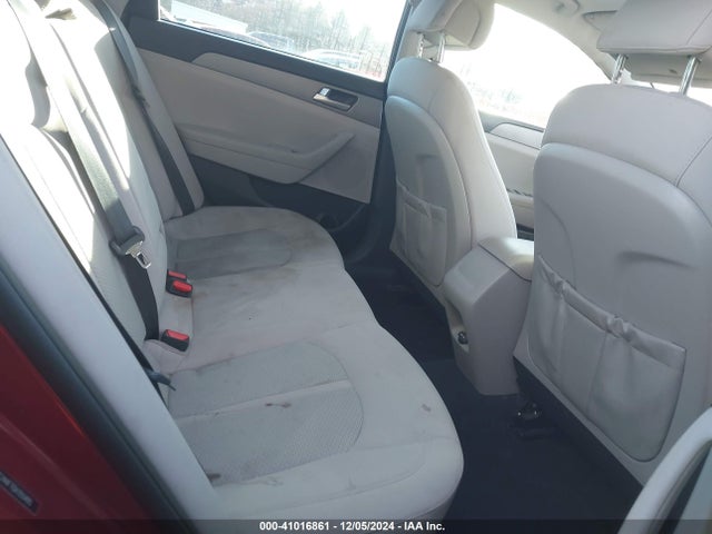 Hyundai SONATA SE 2016 5NPE24AF7GH355495 Image 8