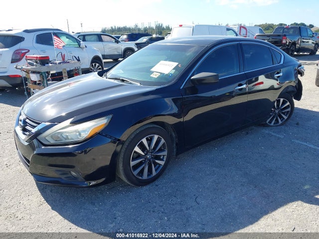 Nissan Altima 2.5 Sv 2017 1N4AL3AP7HC240431 Image 2