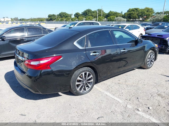 Nissan Altima 2.5 Sv 2017 1N4AL3AP7HC240431 Image 4
