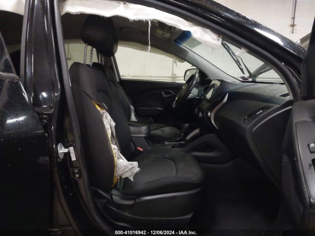 KM8JTCAF4FU052292 Hyundai TUCSON GLS