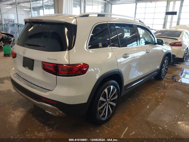 W1N4M4HBXPW275748 Mercedes-Benz Glb 250 4matic