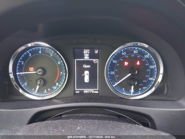 Toyota COROLLA SE 2018 5YFBURHE8JP848961 Image 7