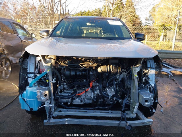 4T3E6RFV0NU073979 Toyota Rav4 Hybrid Xse
