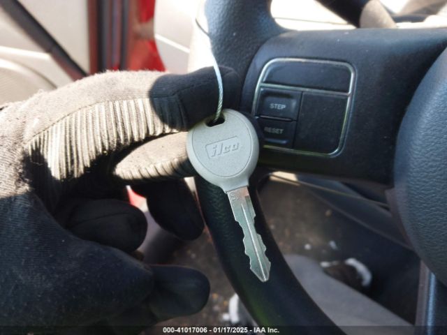 1C4NJCBA9FD319120 Jeep Compass Altitude Edition