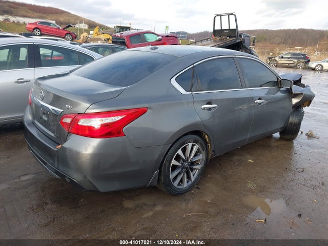 1N4AL3AP0HC141093 Nissan Altima 2.5 Sv