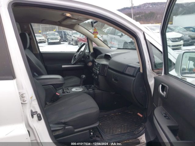 2011 MITSUBISHI ENDEAVOR 4A4JN2AS1BE033041 Photo 4