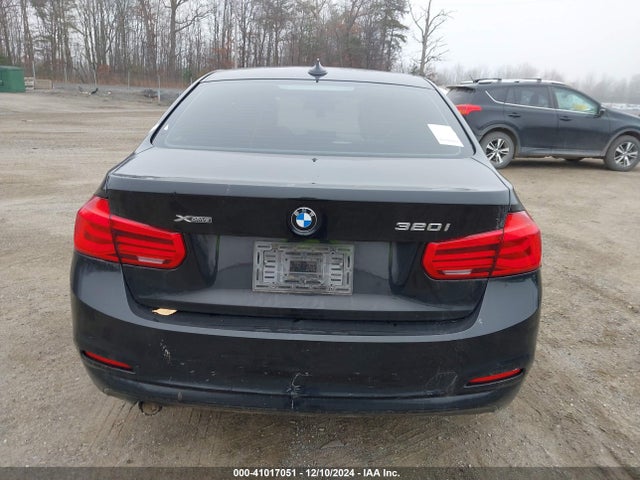 BMW 320i Xdrive 2016 WBA8E5G57GNT94223 Image 15