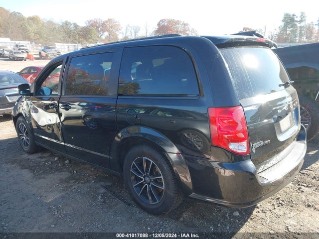 2C4RDGEG0KR512571 Dodge Grand Caravan Gt