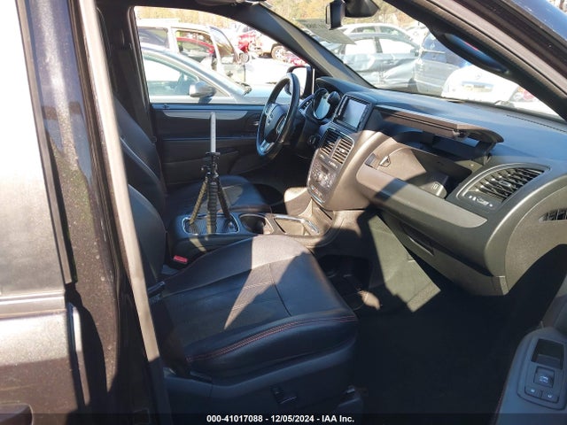 2C4RDGEG0KR512571 Dodge Grand Caravan Gt
