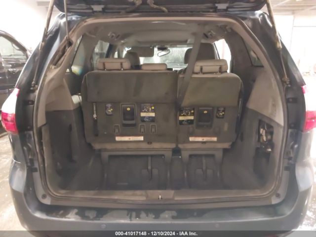 5TDYK3DC8FS635363 Toyota Sienna Xle/limited