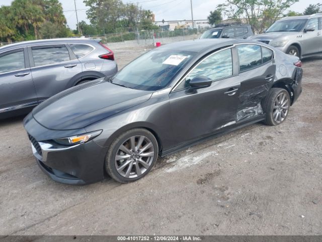 3MZBPBBL8MM252909 Mazda Mazda3 Select
