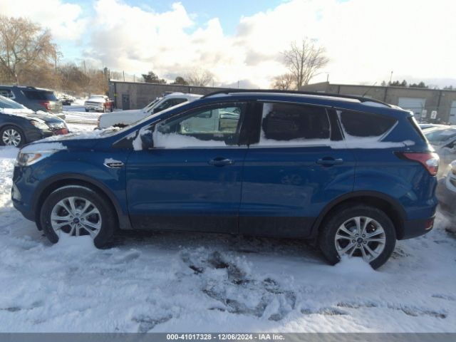 1FMCU9HD4JUB78870 Ford ESCAPE SEL