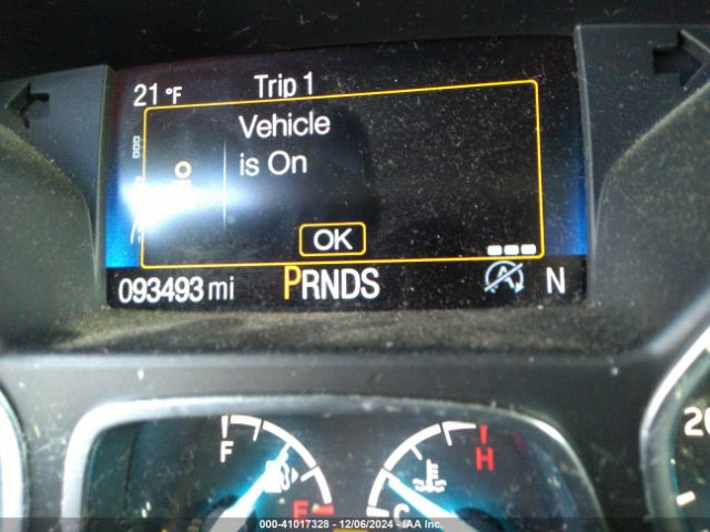 1FMCU9HD4JUB78870 Ford ESCAPE SEL