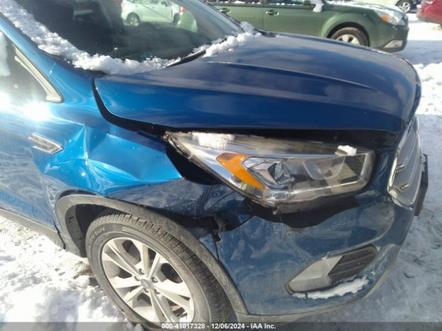 1FMCU9HD4JUB78870 Ford ESCAPE SEL